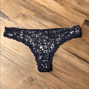 NWOT VS dream angles thong